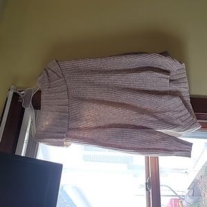 Cream 3xl sweater